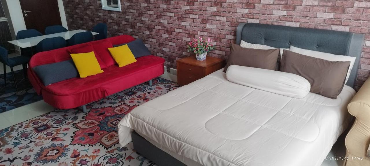Apartment Sofiasuite16, Plaza Azalea,