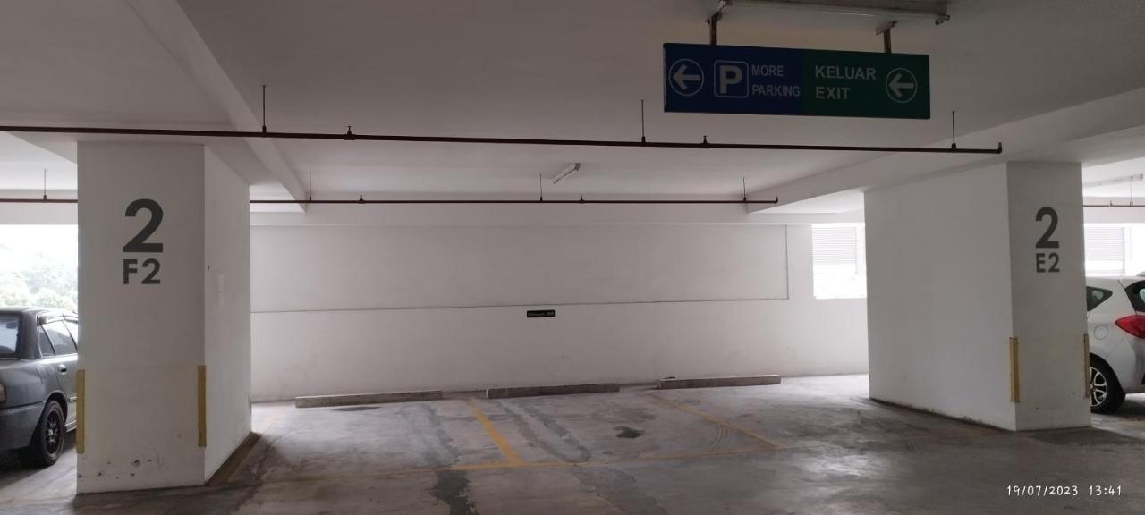 Sofiasuite16, Plaza Azalea, Shah Alam